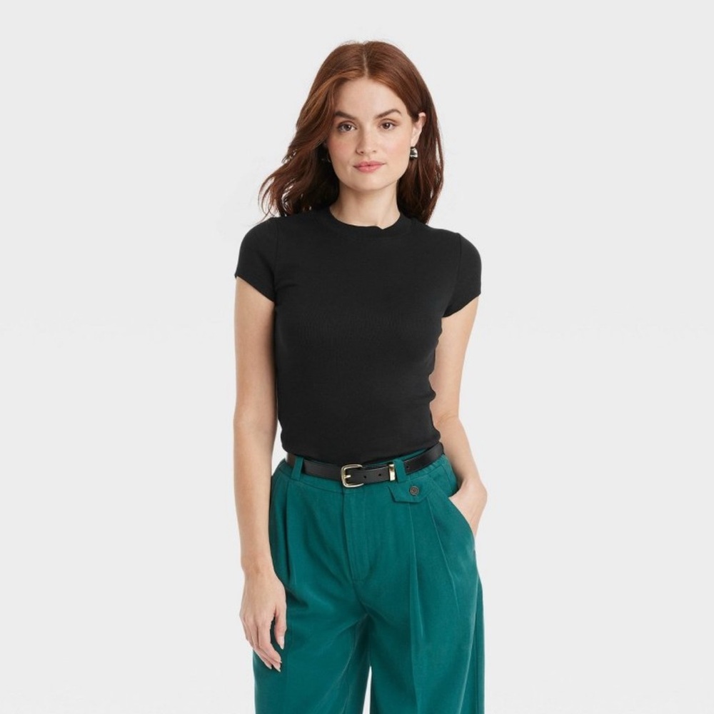 A NEW DAY BLACK RIBBED TEE SIZE SMALL